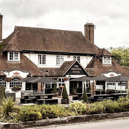 The Princess Royal Farnham (Surrey) Exterior foto