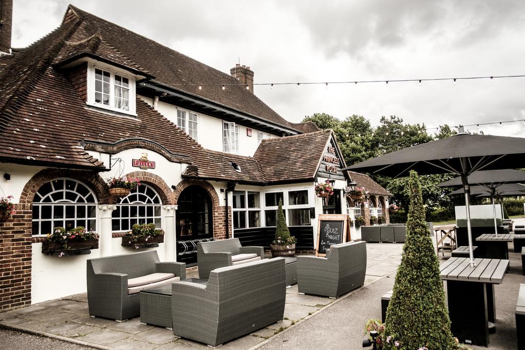 The Princess Royal Farnham (Surrey) Exterior foto